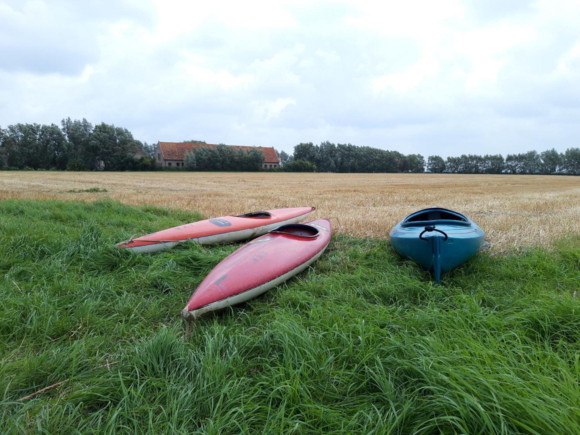 Holiday Home 'T Hof Der Witte Damen Veurne Eksteriør bilde